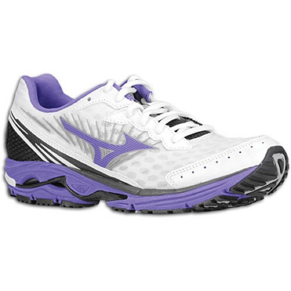 Mizuno Tennis shoes